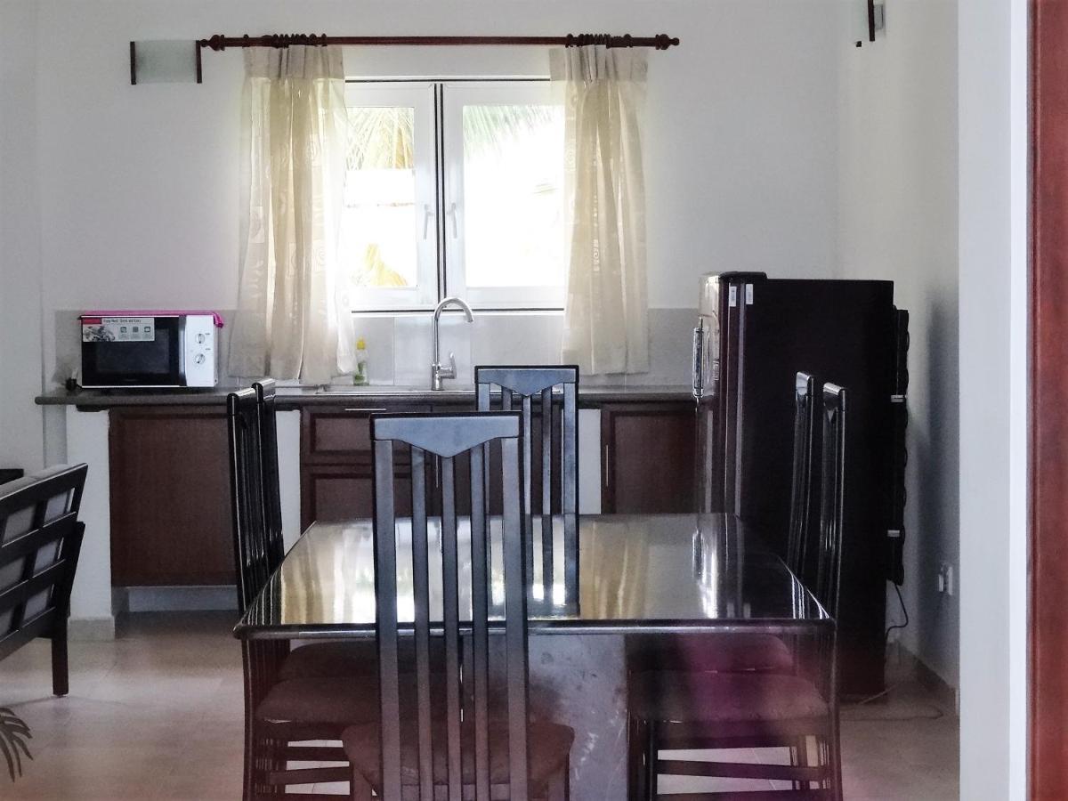 Amssler Beach Stay Kalutara Exteriör bild