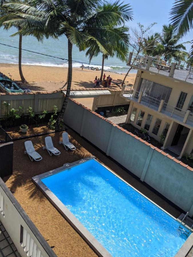 Amssler Beach Stay Kalutara Exteriör bild